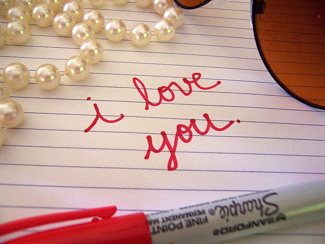 世界にはもっと手書きのラブレターが必要よ！ The World Needs More Love Lettersの取り組み