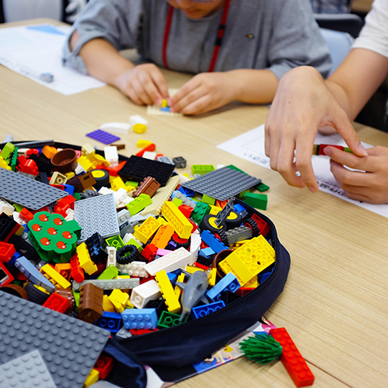 【レゴ®の思考術】中高生の”大切なもの”とは？ レゴ®ブロックで表現したらこうなった。