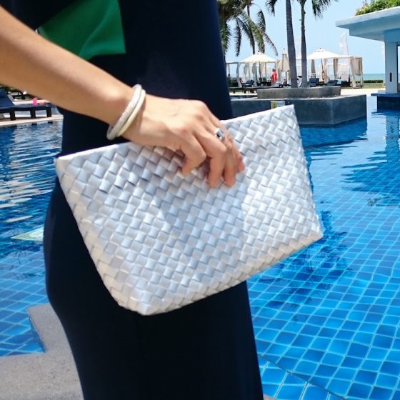 エシカ独占取材！“アルミ素材”から生まれたアップサイクルなバッグ『LYRIS（リリス）』を手に入れる／フィリピンの女性たちと日本人デザイナーとの開発ストーリー